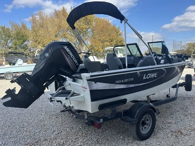 Slide: The Image of Lowe FM 1710 Pro WT 2016 - 7