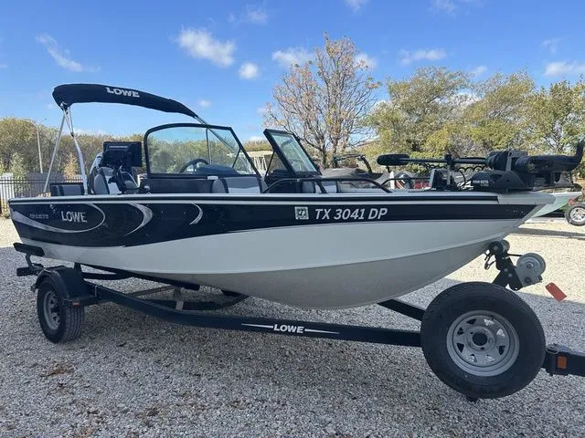 Slide: The Image of Lowe FM 1710 Pro WT 2016 - 8