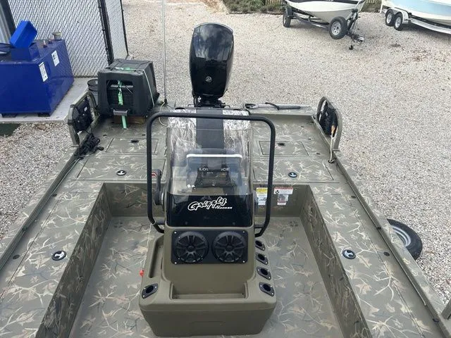 Slide: The Image of Tracker GRIZZLY® 2072 CC Sportsman 2023 - 16