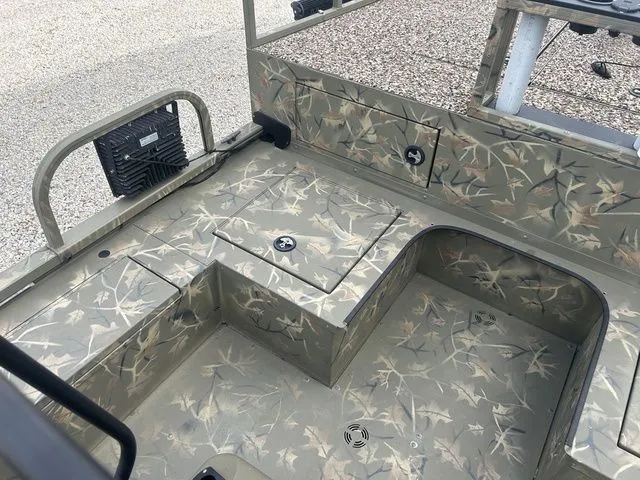 Slide: The Image of Tracker GRIZZLY® 2072 CC Sportsman 2023 - 19