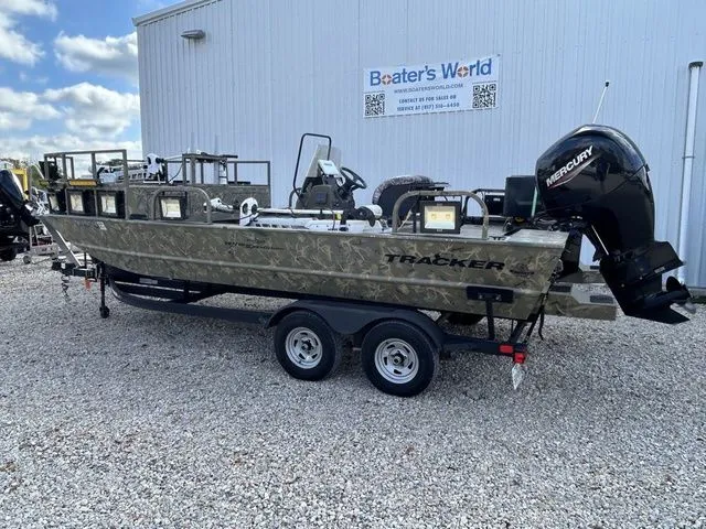 Slide: The Image of Tracker GRIZZLY® 2072 CC Sportsman 2023 - 3