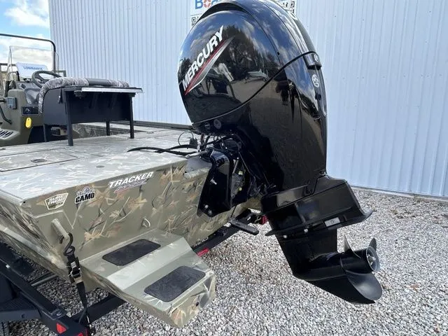 Slide: The Image of Tracker GRIZZLY® 2072 CC Sportsman 2023 - 4