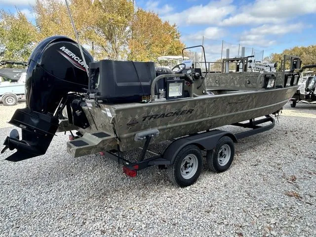 Slide: The Image of Tracker GRIZZLY® 2072 CC Sportsman 2023 - 7