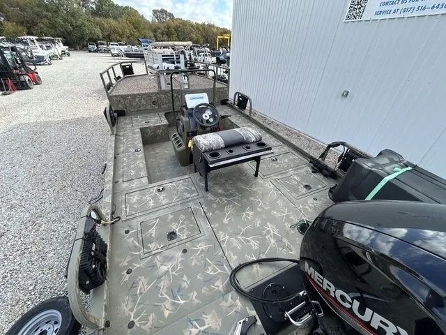 Slide: The Image of Tracker GRIZZLY® 2072 CC Sportsman 2023 - 9