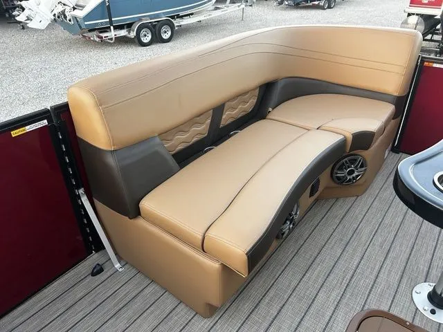 Slide: The Image of G3 FUSION 324SS 2026 - 25