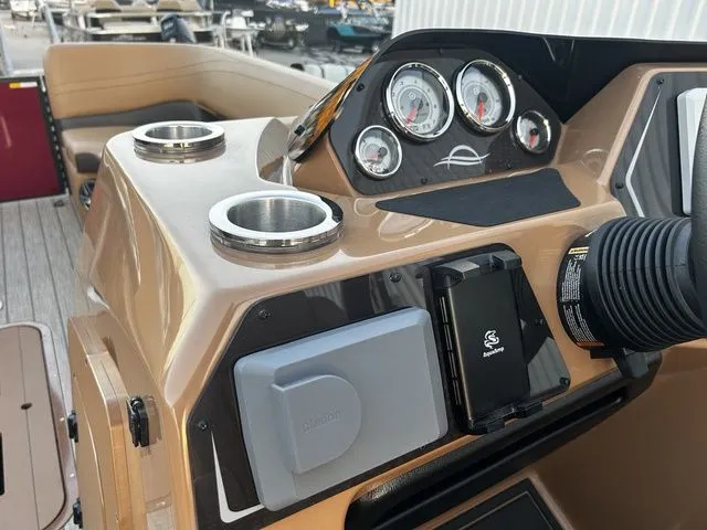 Slide: The Image of SunCatcher Fusion 324SS 2026 - 16