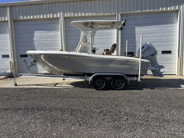 The Image of Pioneer 202 Islander 2026 - 1