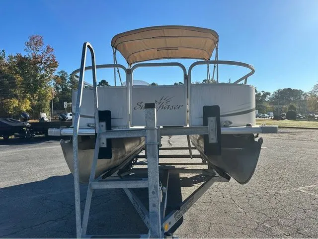 Slide: The Image of SunChaser Fish 820F 2007 - 3