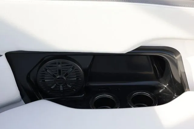 Slide: The Image of Yamaha AR250 2026 - 14