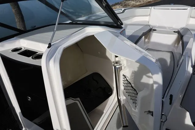 Slide: The Image of Yamaha AR250 2026 - 15