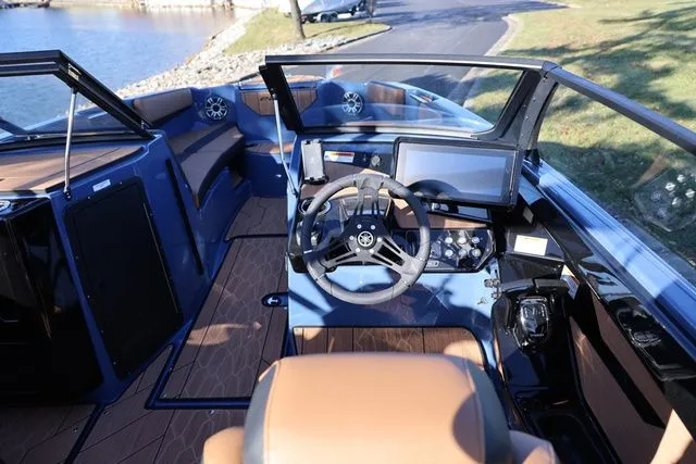 Slide: The Image of Yamaha 222 XD BOTH COLORS AVAILABLE 2026 - 13