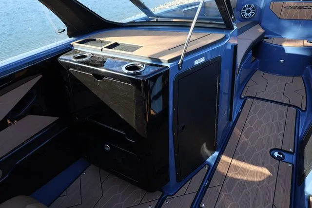 Slide: The Image of Yamaha 222 XD BOTH COLORS AVAILABLE 2026 - 22