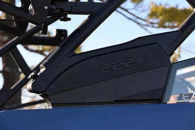 Slide: The Image of Yamaha 222 XD BOTH COLORS AVAILABLE 2026 - 25