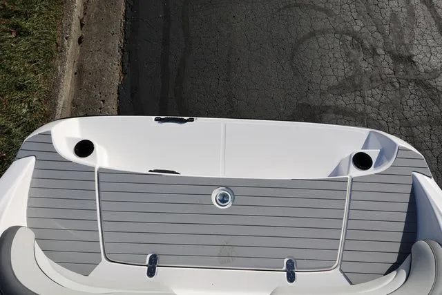 Slide: The Image of Yamaha SX 190 BOTH COLORS AVAILABLE 2026 - 11