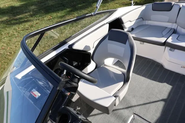 Slide: The Image of Yamaha SX 190 BOTH COLORS AVAILABLE 2026 - 19