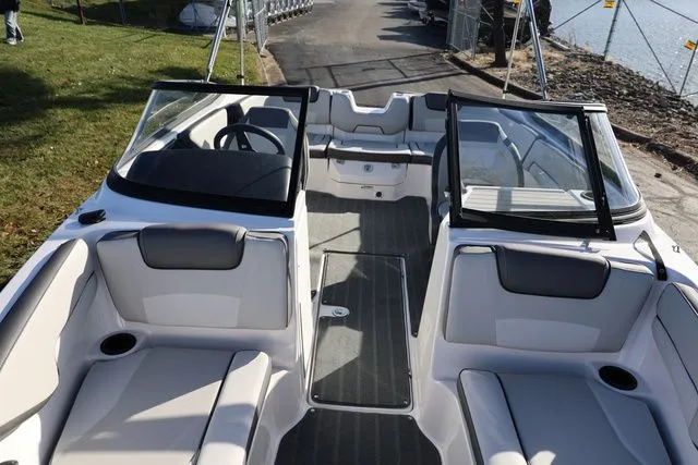 Slide: The Image of Yamaha SX 190 BOTH COLORS AVAILABLE 2026 - 21