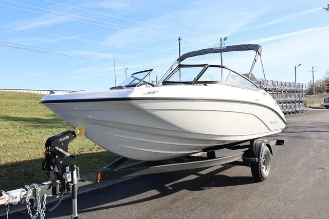 Slide: The Image of Yamaha SX 190 BOTH COLORS AVAILABLE 2026 - 5