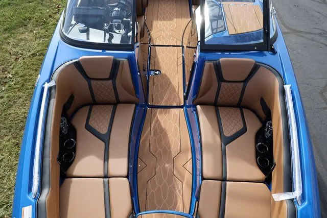 Slide: The Image of Yamaha 255 XD 2026 - 16