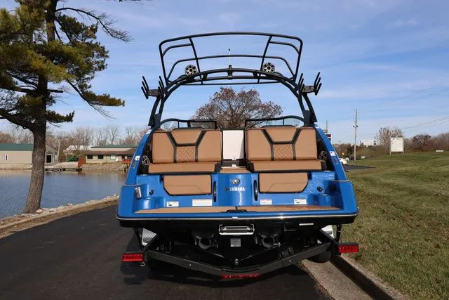 Slide: The Image of Yamaha 255 XD 2026 - 31