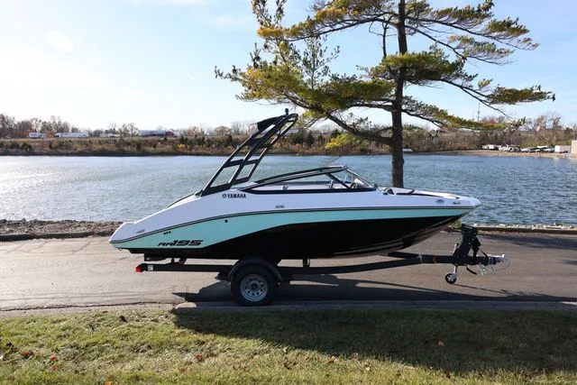 The Image of Yamaha AR 195 BOTH COLORS AVAILABLE 2026 - 1