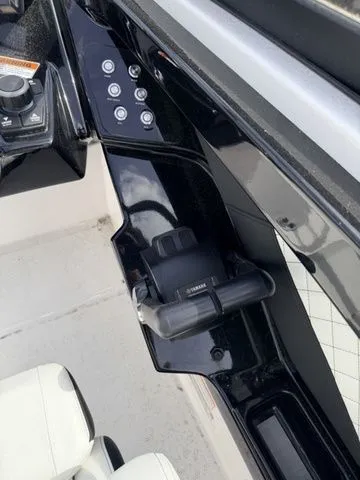 Slide: The Image of Yamaha 252S 2026 - 20