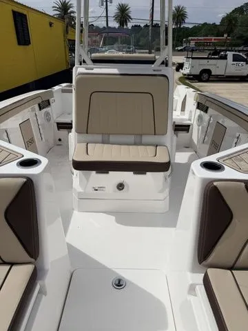 Slide: The Image of Yamaha 222 FSH Sport 2026 - 17
