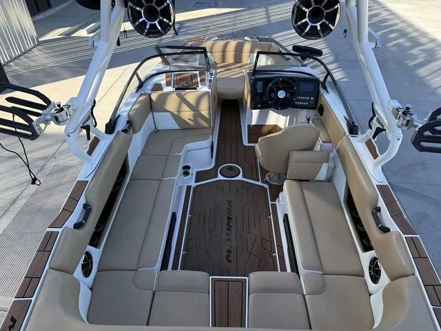 Slide: The Image of Moomba Max 2023 - 10