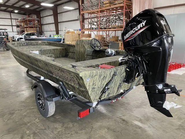 Slide: The Image of Lowe Roughneck RX1860 SC 2026 - 7