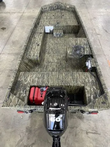 Slide: The Image of Lowe Roughneck RX1860 SC 2026 - 9