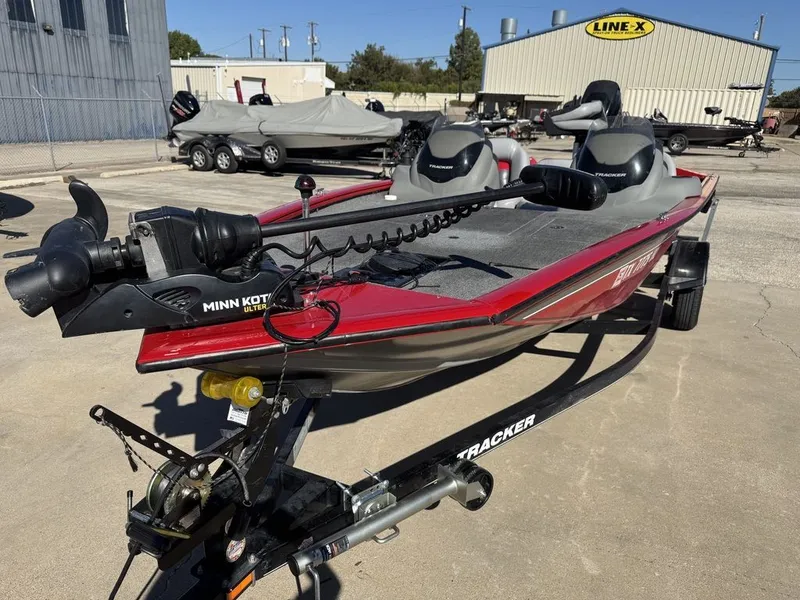 Slide: The Image of Tracker Pro Team 175 TXW 2016 - 4