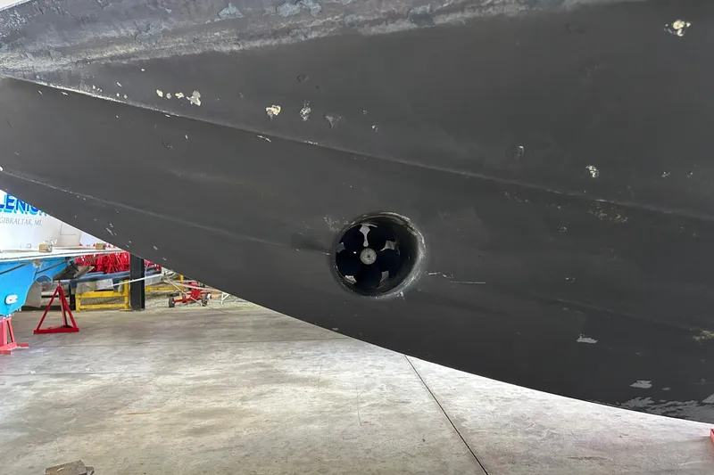 Slide: The Image of Close-up of 2007 Fairline Targa 47 GT hull with visible thruster. - 50