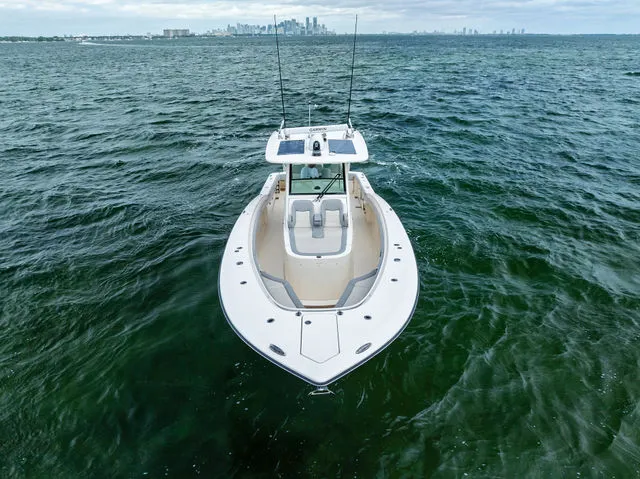 Slide: The Image of Scout 355 LXF 2020 - 39