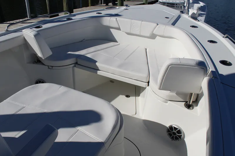 Slide: The Image of Parker Marine 274 Fathom 2026 - 14
