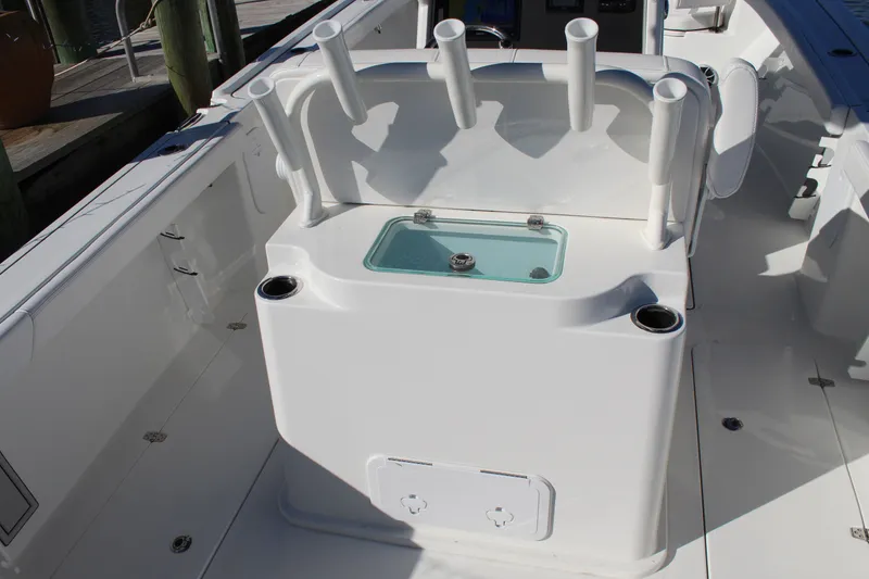 Slide: The Image of Parker Marine 274 Fathom 2026 - 15