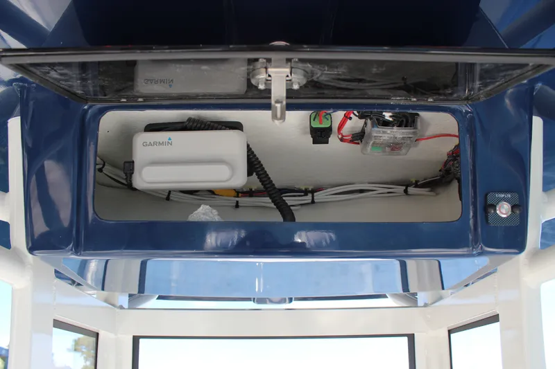 Slide: The Image of Parker Marine 274 Fathom 2026 - 21