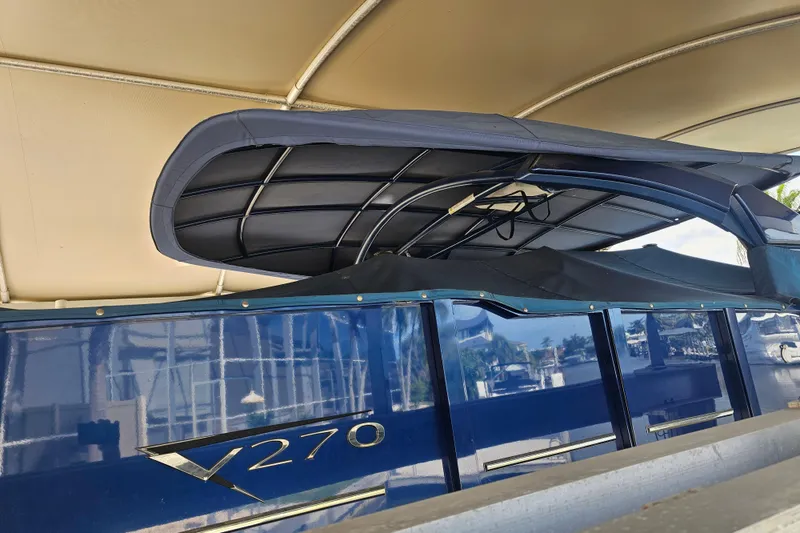 Slide: The Image of Manufacturer Provided Image: Top view of 2018 Harris V270 boat layout with seating and helm. - 8