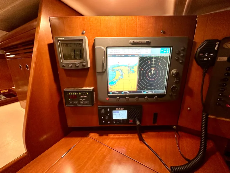 Slide: The Image of Navagation electronics - 16