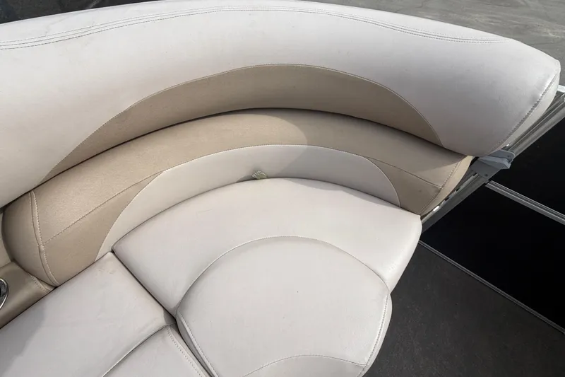Slide: The Image of 2014 Starcraft Stardeck 190 Cruise boat seating, beige and cream upholstery. - 29