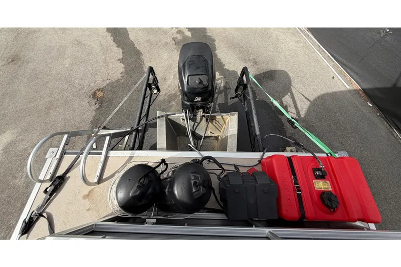 Slide: The Image of Starcraft Stardeck 190 Cruise 2014 - 52