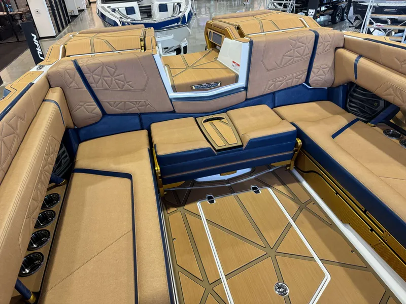 Slide: The Image of Nautique Super Air Nautique G25 Paragon 2025 - 20