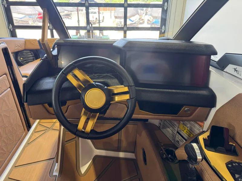 Slide: The Image of Nautique Super Air Nautique G25 Paragon 2025 - 29