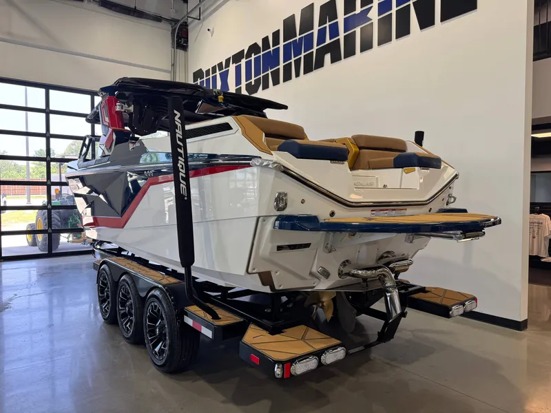 Slide: The Image of Nautique Super Air Nautique G25 Paragon 2025 - 6