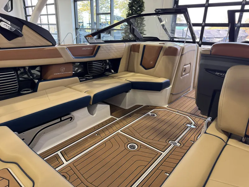 Slide: The Image of Nautique Super Air Nautique G23 2020 - 14