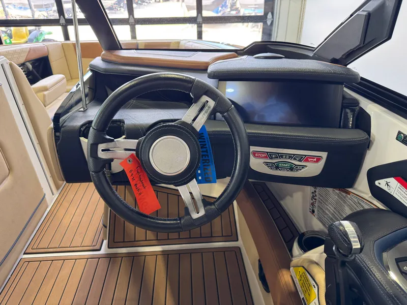 Slide: The Image of Nautique Super Air Nautique G23 2020 - 27