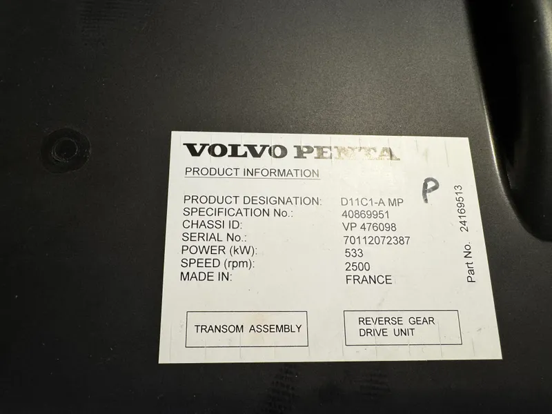 Slide: The Image of Galeon 500 FLY 2024 - 46