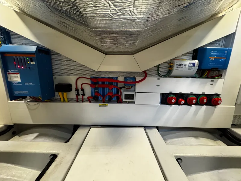 Slide: The Image of Galeon 500 FLY 2024 - 50