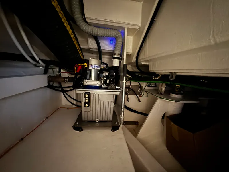 Slide: The Image of Galeon 500 FLY 2024 - 54