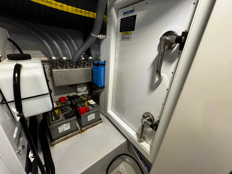 Slide: The Image of Galeon 500 FLY 2024 - 55