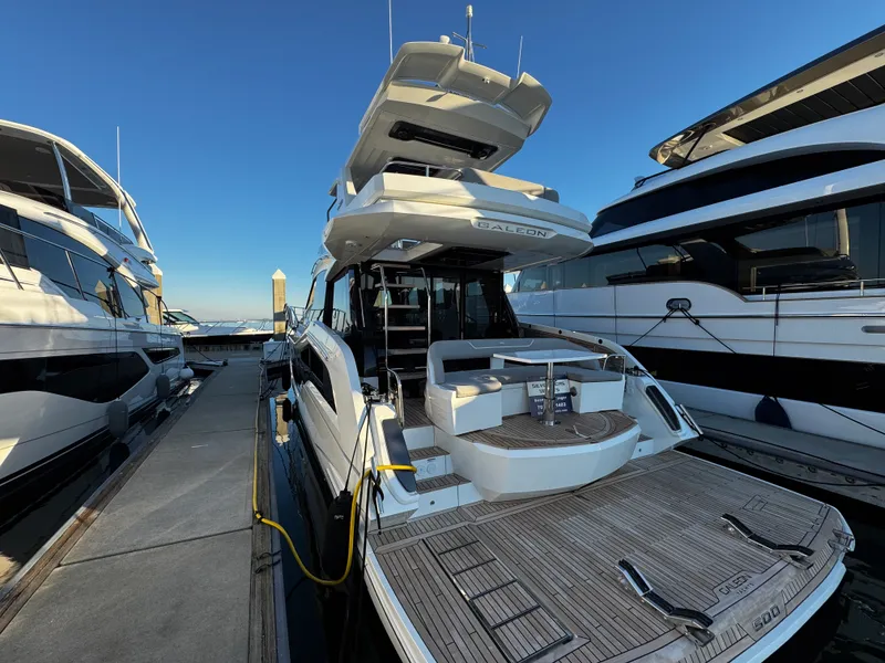 Slide: The Image of Galeon 500 FLY 2024 - 67