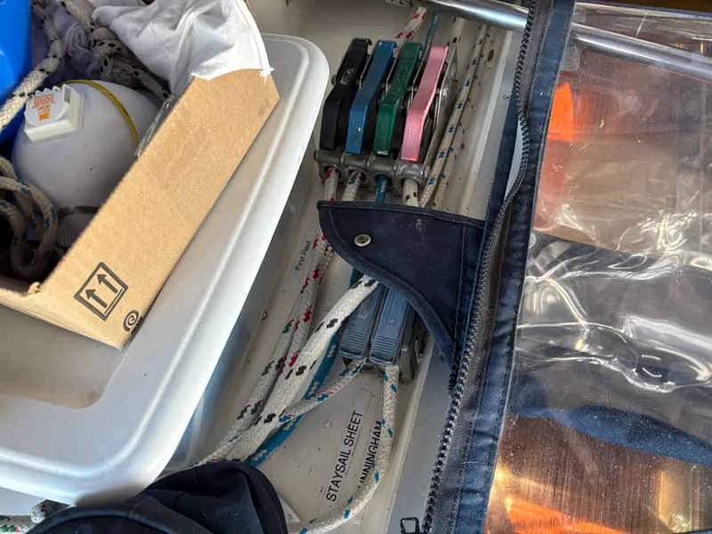 Slide: The Image of Hunter Passage 42 1992 - 101